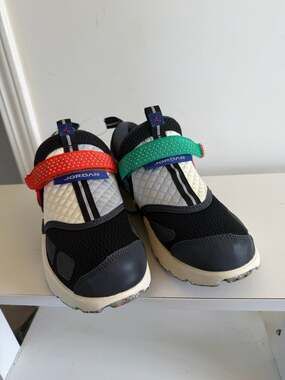 Jordan Trunner LX "Rare Air" Women's Sneakers Black/White IM6531-001